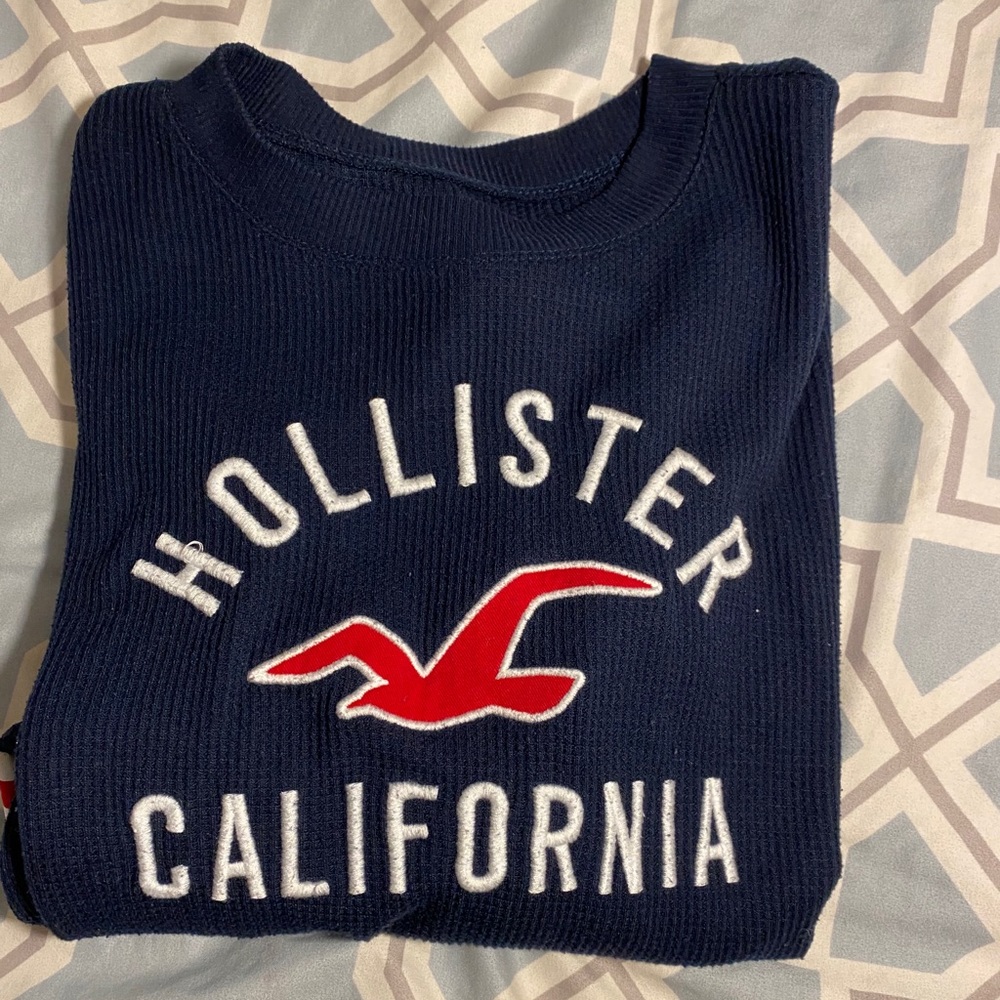 Long sleeve Hollister shirt